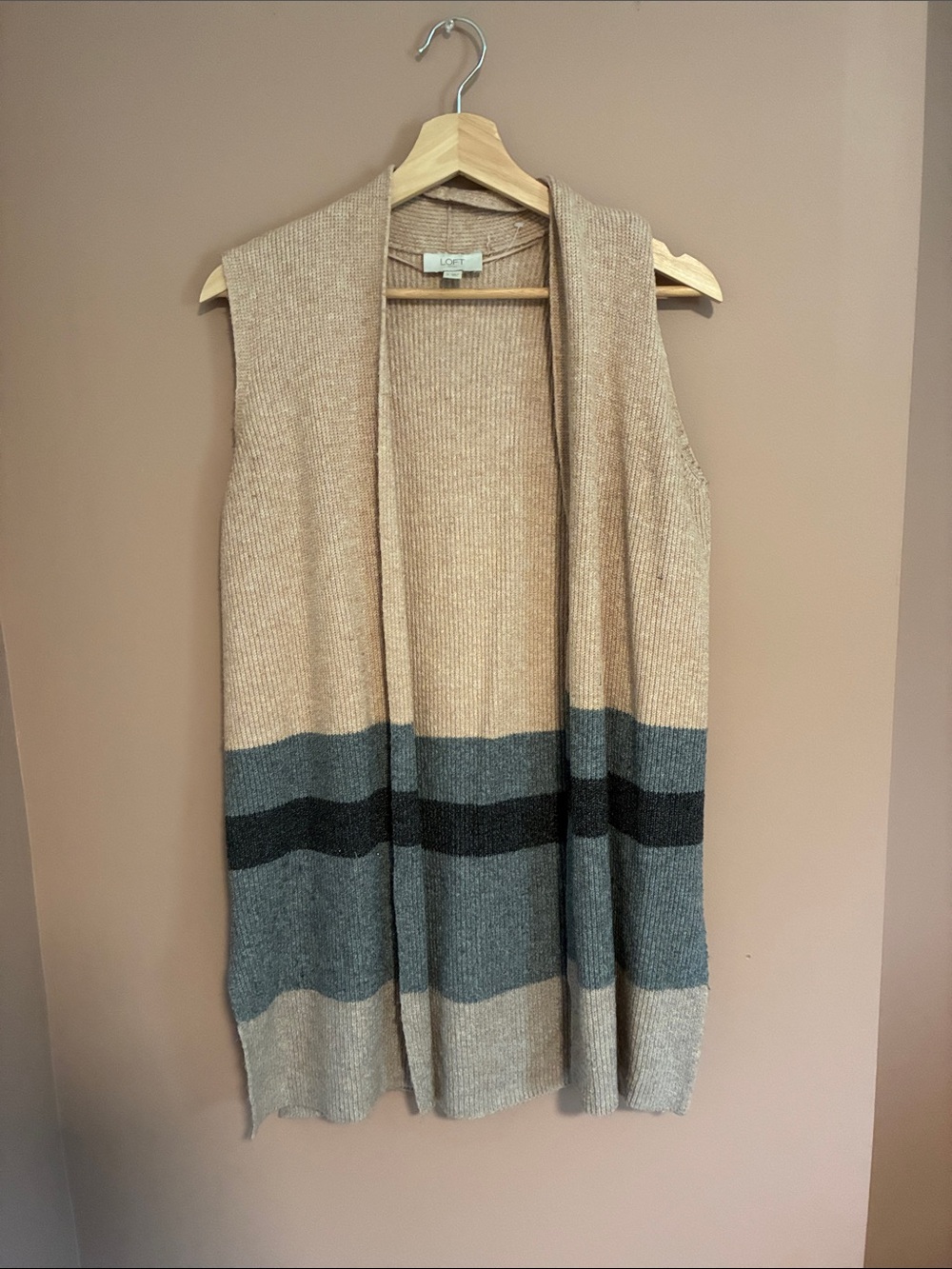 LOFT Sleeveless Open Knit Cardigan Vest in Beige with Gray and Charcoal Stripes
